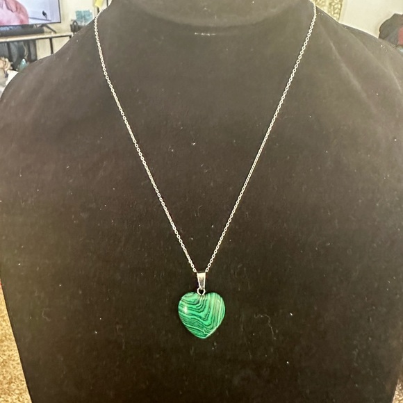 Jewelry - 925 Sterling Silver Green Malachite Necklace 💚